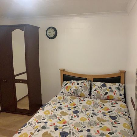 לונדון Cosy Home By Excel Centre & City Airport מראה חיצוני תמונה